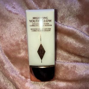 NWB CHARLOTTE TILBURY Brightening Youth Glow